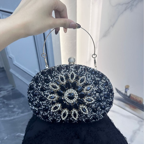 Luxury Sunflower Rhinestone Clutch – Luxury Shine for Special Occasions
